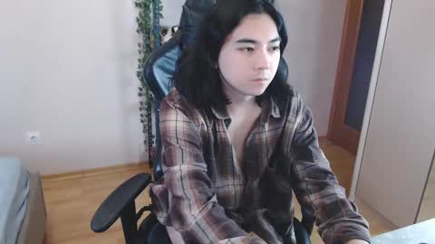 Aoi online show from February 24, 2025, 2:04 pm