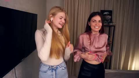 We Kate and EvaDay   AshleyNight  Lovense is on PVT ALWAYS OPEN  online show from March 4, 2025, 10:57 am