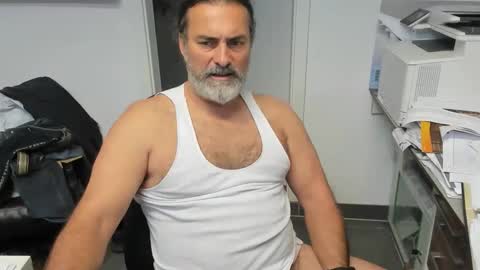 Giovanni50pro online show from November 12, 2025, 3:34 pm