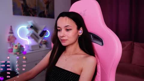 Angelina online show from September 23, 2025, 10:18 am