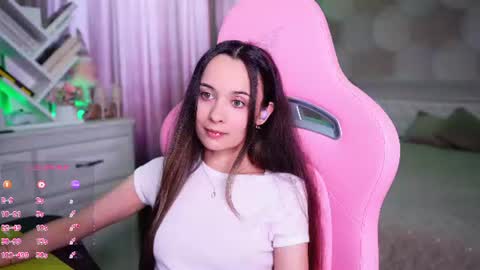 Snapshot of juicy___angel chatting on July 15, 2026, 1:16 pm Angelina online show from July 15, 2026, 1:16 pm