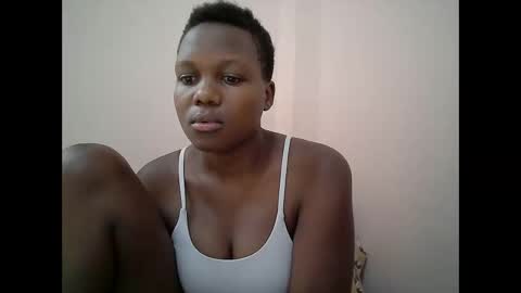 Snapshot of juicy_bella2 chatting on September 11, 2025, 10:26 am juicy_bella2 online show from September 11, 2025, 10:26 am