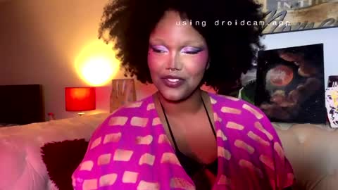 Snapshot of juicy_janet chatting on April 1, 2026, 10:18 pm juicy_janet online show from April 1, 2026, 10:18 pm