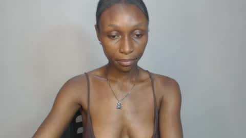 olivia online show from May 25, 2026, 9:10 pm