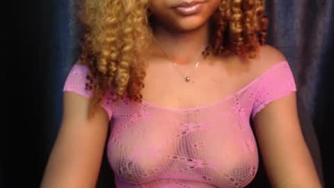 Snapshot of juicy_plumx chatting on February 14, 2025, 7:59 am Wet Baddie online show from February 14, 2025, 7:59 am