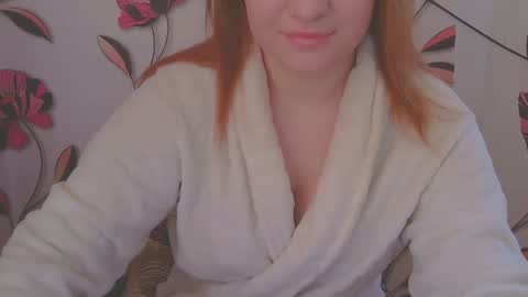 juicycherry99 online show from February 19, 2025, 12:11 pm