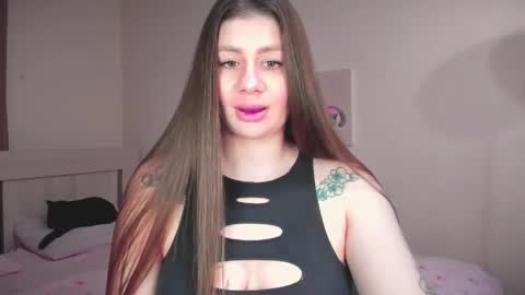 Elena online show from March 23, 2026, 7:07 pm