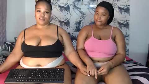 juicyjasminx online show from May 19, 2026, 11:33 pm