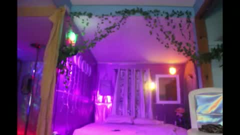 juicyjayxxx69 online show from October 16, 2025, 2:12 am