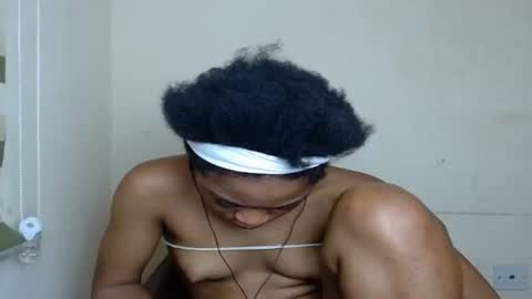 Snapshot of juicynwetx chatting on March 7, 2025, 1:20 am juicynwetx online show from March 7, 2025, 1:20 am