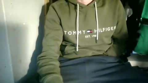 juju78juju online show from February 3, 2025, 8:46 pm