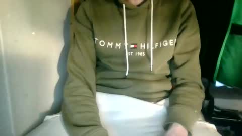 juju78juju online show from February 28, 2025, 9:01 pm