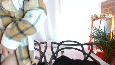 Jules and Gia online show from January 9, 2025, 2:40 pm