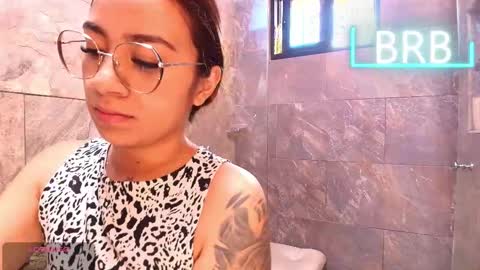 Snapshot of jules_n_gia chatting on March 2, 2026, 4:25 pm Jules and Gia online show from March 2, 2026, 4:25 pm