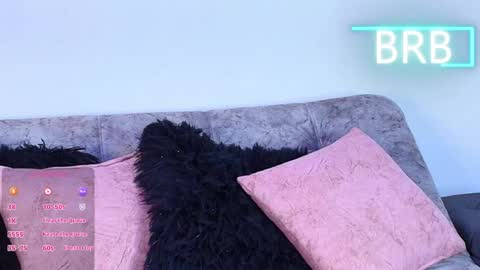 Jules and Gia online show from June 3, 2026, 9:12 am
