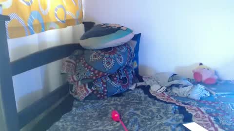 Snapshot of julfigo chatting on May 23, 2026, 5:50 pm Julfigo online show from May 23, 2026, 5:50 pm