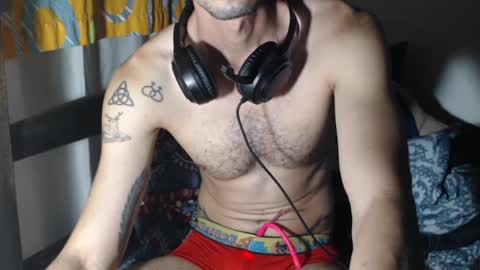 Snapshot of julfigo chatting on July 4, 2026, 1:12 am Julfigo online show from July 4, 2026, 1:12 am