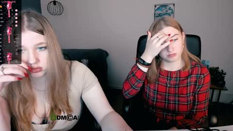 juli kisss online show from December 6, 2024, 11:14 pm