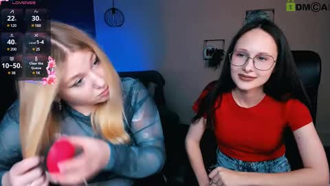 juli kisss online show from March 12, 2025, 7:59 pm