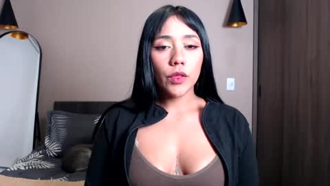 JULIETA online show from July 25, 2026, 12:09 am