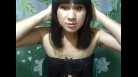 JULIA online show from April 18, 2026, 2:43 pm