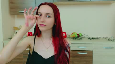 Snapshot of julia__jae chatting on May 7, 2026, 6:52 am JuliaJae online show from May 7, 2026, 6:52 am