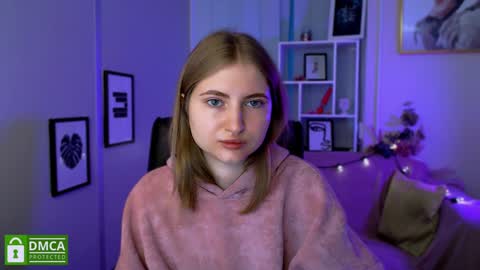 Julia  online show from December 14, 2024, 10:34 am