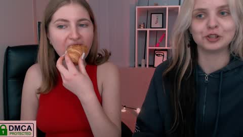 Julia  online show from December 27, 2024, 8:28 pm