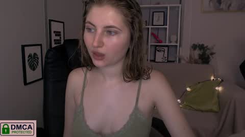 Julia  online show from December 30, 2024, 2:31 am