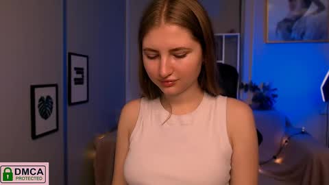 Julia  online show from January 2, 2025, 1:19 pm