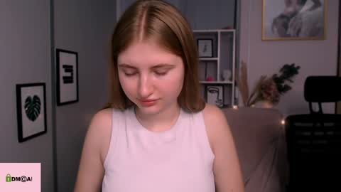 Julia  online show from January 4, 2025, 4:32 pm