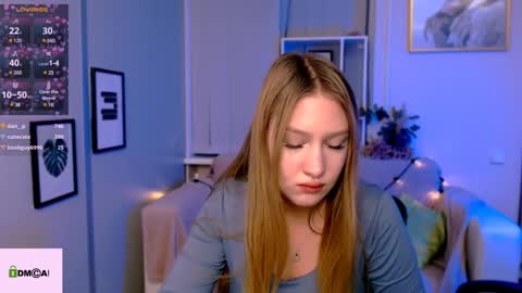 Julia  online show from January 5, 2025, 4:38 pm