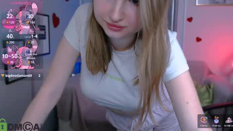 Julia  online show from March 6, 2025, 8:37 pm