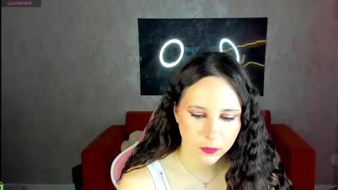 Snapshot of julia_shyy chatting on May 4, 2026, 1:01 am Julia Shyy online show from May 4, 2026, 1:01 am