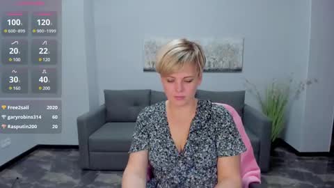 Snapshot of julia_wilsons chatting on January 14, 2025, 5:23 pm Julia online show from January 14, 2025, 5:23 pm