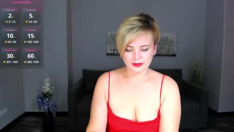 Snapshot of julia_wilsons chatting on September 23, 2025, 12:19 pm Julia online show from September 23, 2025, 12:19 pm