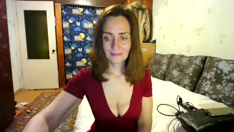 juliaa_foxi online show from March 4, 2025, 9:22 pm