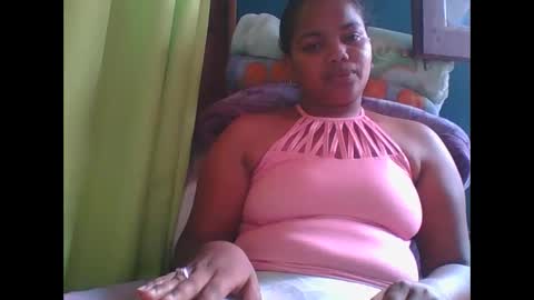 Snapshot of juliah02 chatting on January 27, 2025, 7:35 am juliah02 online show from January 27, 2025, 7:35 am