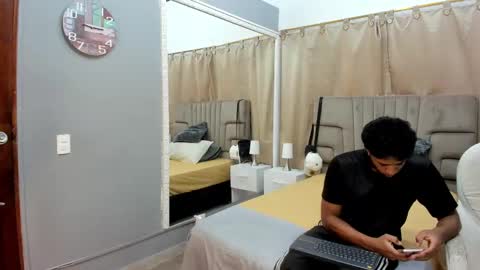 julian billy online show from January 15, 2025, 2:35 pm