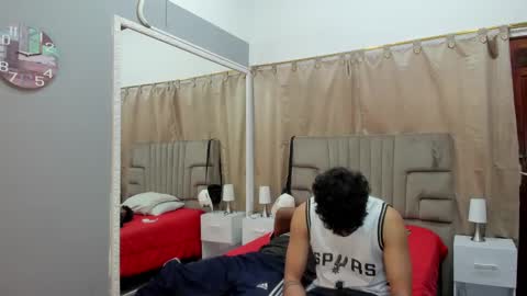 julian billy online show from February 1, 2025, 2:34 pm