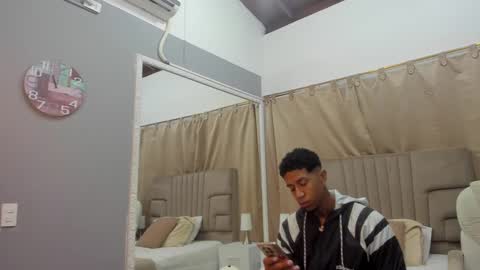 julian billy online show from March 3, 2025, 11:22 am