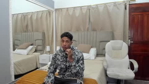 julian billy online show from March 11, 2025, 11:23 am