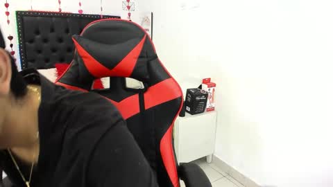 Julian online show from February 21, 2026, 10:22 pm