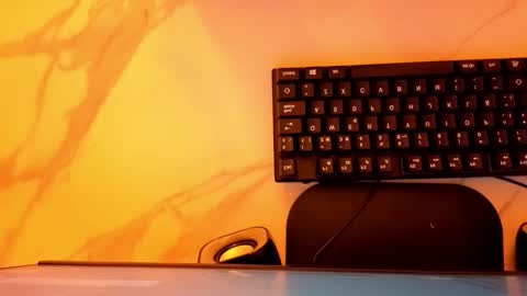 Snapshot of juliana_tx chatting on November 16, 2025, 3:01 am Online 2200 to 600 online show from November 16, 2025, 3:01 am