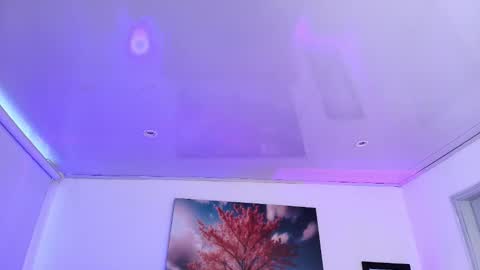  JULIANA CASTRO online show from November 14, 2025, 11:42 am