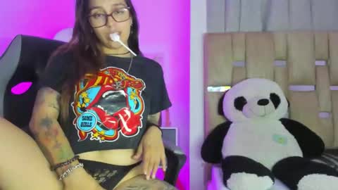 Snapshot of julianacarter chatting on September 16, 2025, 7:37 pm JulianaCarter online show from September 16, 2025, 7:37 pm