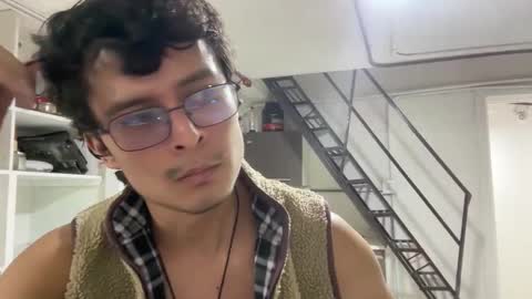 juliangosilva online show from May 25, 2026, 7:09 pm
