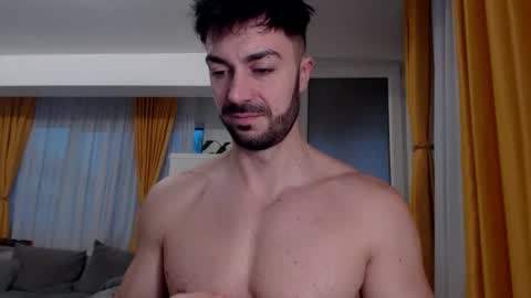 JulianRoyce online show from February 3, 2026, 5:16 am