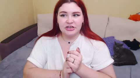 Jul online show from October 16, 2025, 8:21 pm