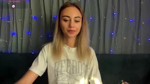 Yulya online show from October 23, 2025, 3:06 am